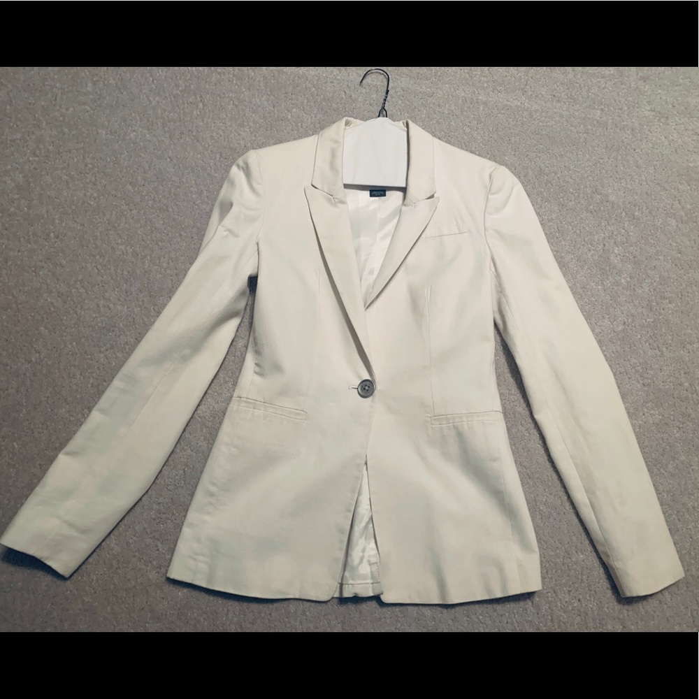 Armani Exchange blazer. GUC. Size XS